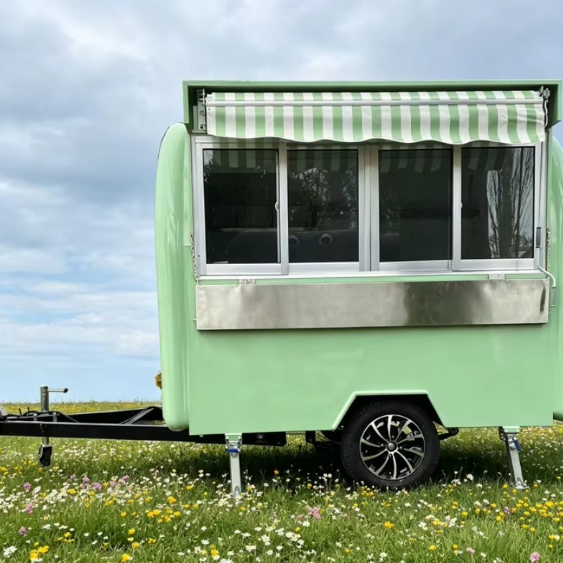 Ретро-фургон для еды с множест – обзор и цена Food Truck With Snacks